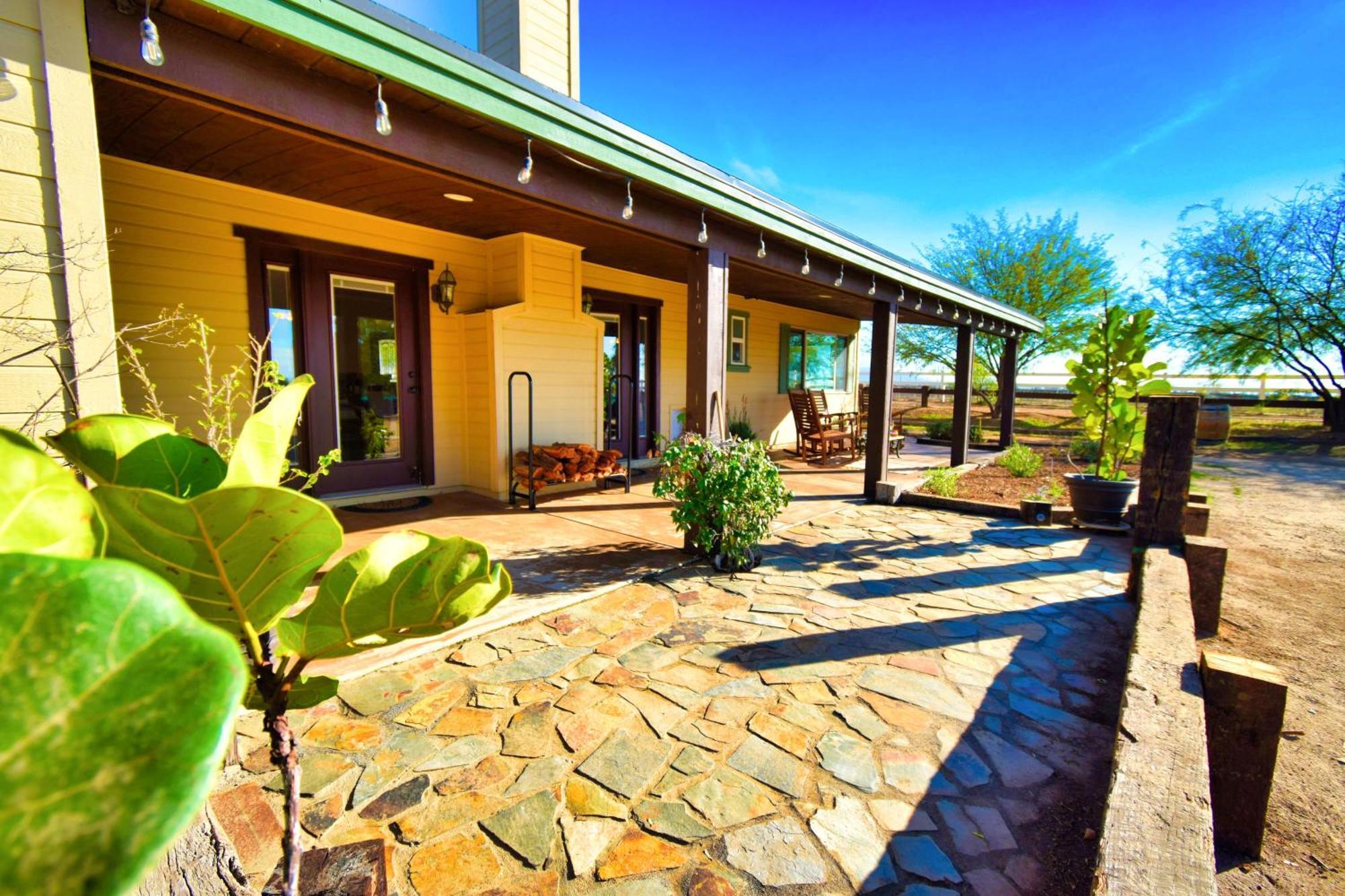 Peppertree Lane Ranch -- Seven-Acre Ranch In The Heart Of Wine Country Hotel Temecula Bagian luar foto